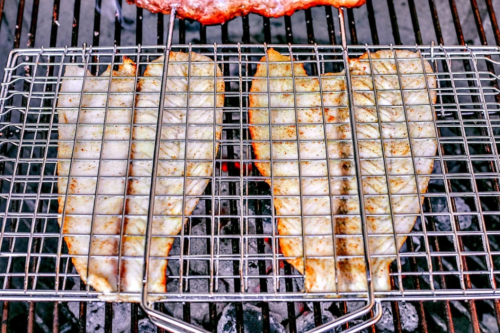 How to Grill Fish in a Grilling Basket Killing Thyme