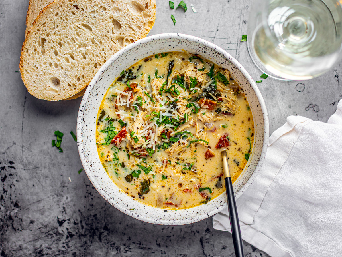 https://www.killingthyme.net/wp-content/uploads/2023/08/chicken-florentine-soup-13.jpg